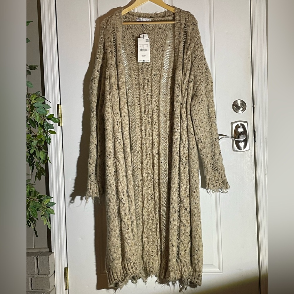 ZARA CAMEL CABLE KNIT COAT 2023. RIPPED. 6771/133 Brown size Large RARE